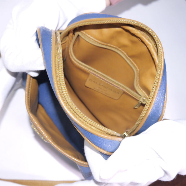 BALENCIAGA ロゴグラム斜めがけミニポシェット（青×キャメル）