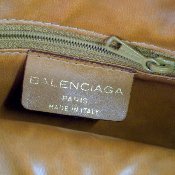 BALENCIAGA ロゴグラム斜めがけミニポシェット（青×キャメル）