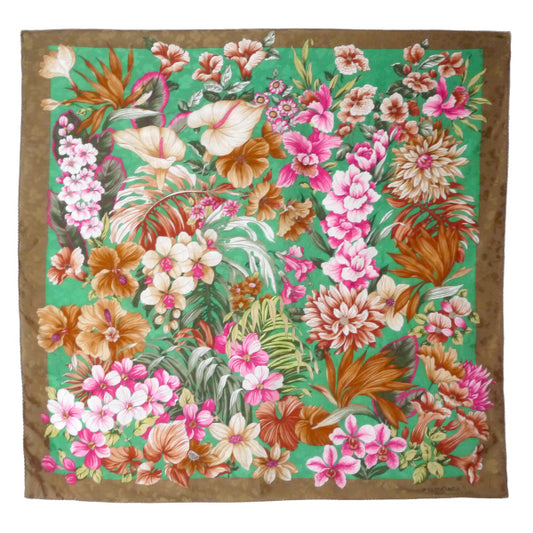 Balenciaga　フラワー柄 大判シルクスカーフ（ゴールド系）