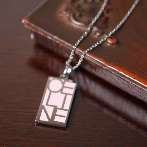 OLD Celine　ロゴ　ネックレス（ピンク）