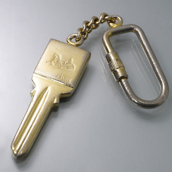 OLD CELINE　馬車 鍵モチーフキーホルダー（ゴールド）