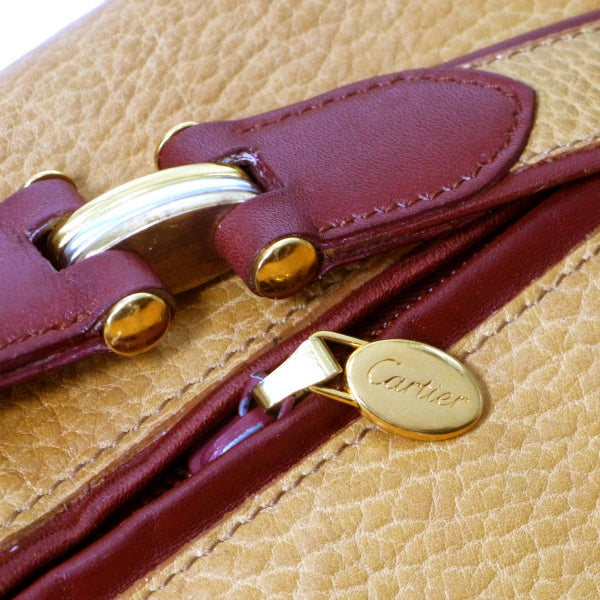 Cartier　マストライン バイカラー大型ショルダー（マスタード）