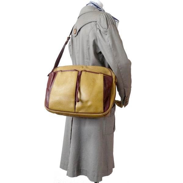 Cartier　マストライン バイカラー大型ショルダー（マスタード）