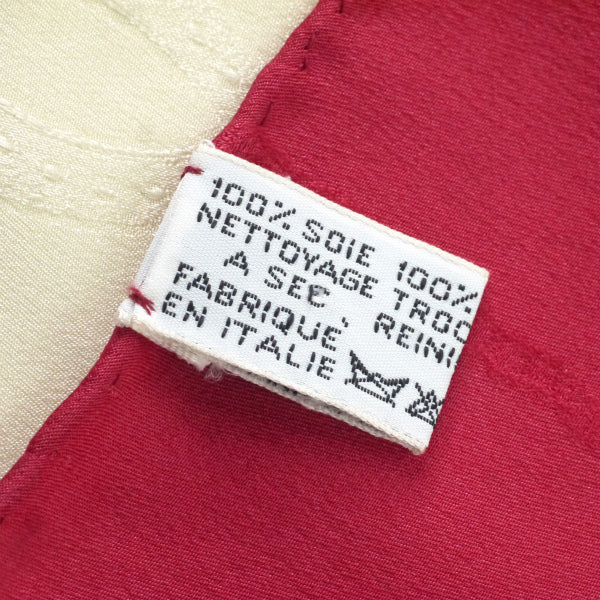 Cartier  大判シルクスカーフ（赤・白系）