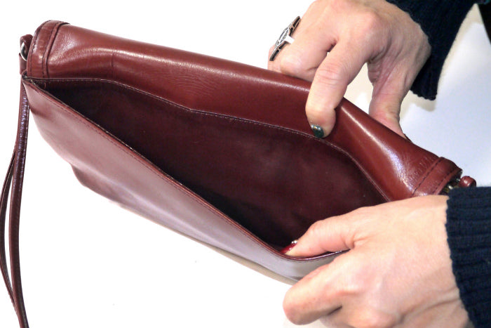 Cartier ボルドー2重ショルダー