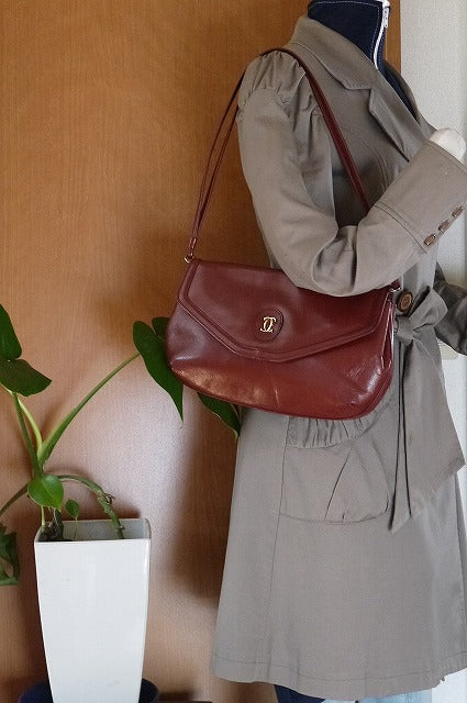 Cartier ボルドー2重ショルダー