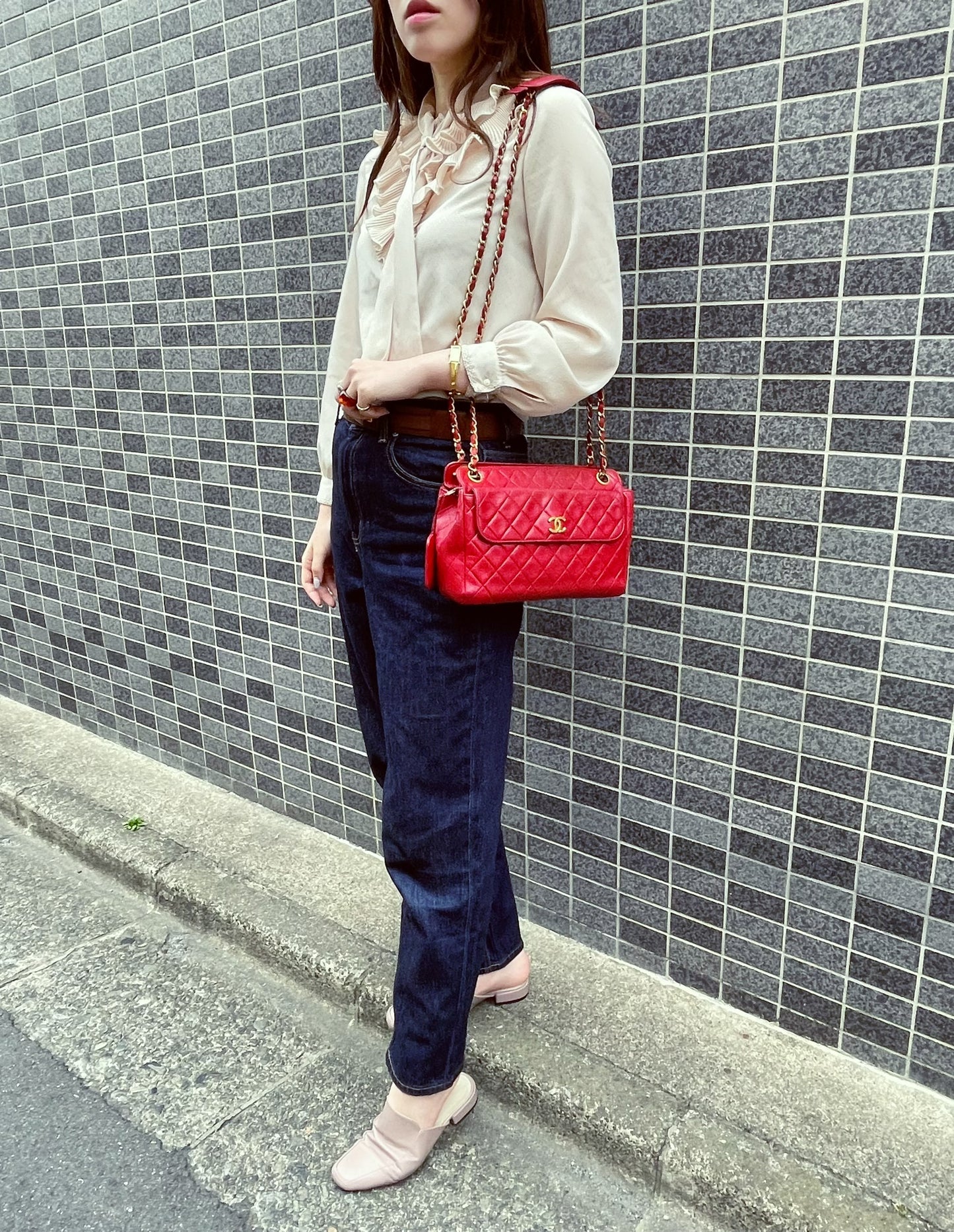 OLD CHANEL マトラッセ 外ポケットWチェーンバッグ（赤）