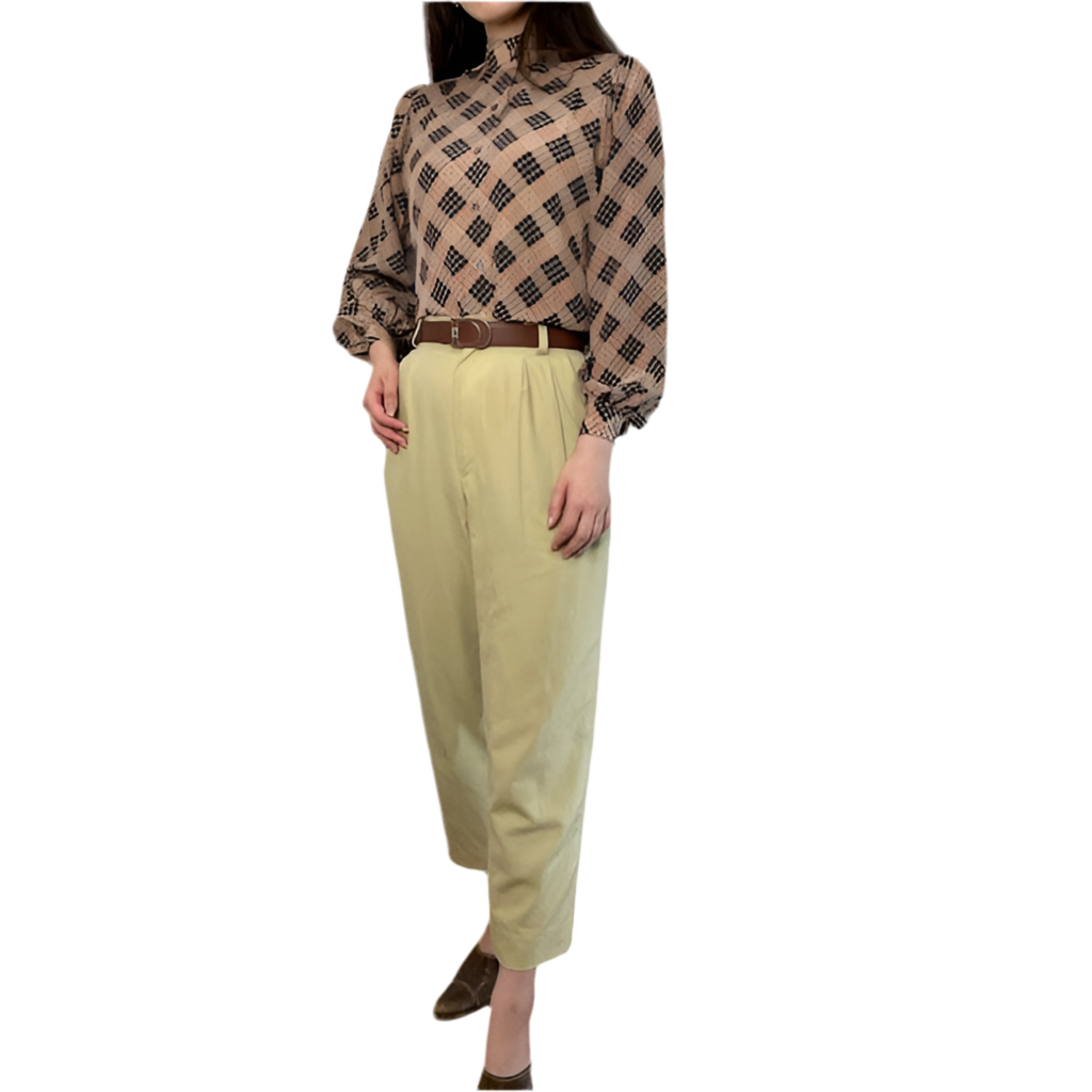 YSL　チェック柄シルクブラウス（ベージュ系）