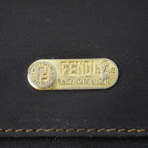 FENDI　ズッカ柄 ラウンド折財布（茶）