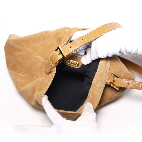 Fendi　スエード大判ショルダー