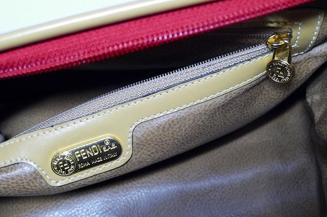 Fendi　ズッカ柄　赤ボストン