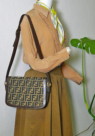 OLD Fendi　ズッカ柄　ショルダー