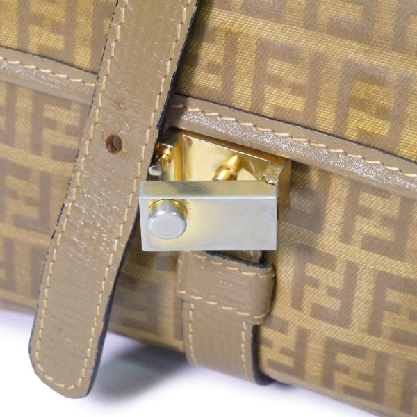 OLD Fendi ズッキーノ柄３層ショルダー（カーキベージュ）