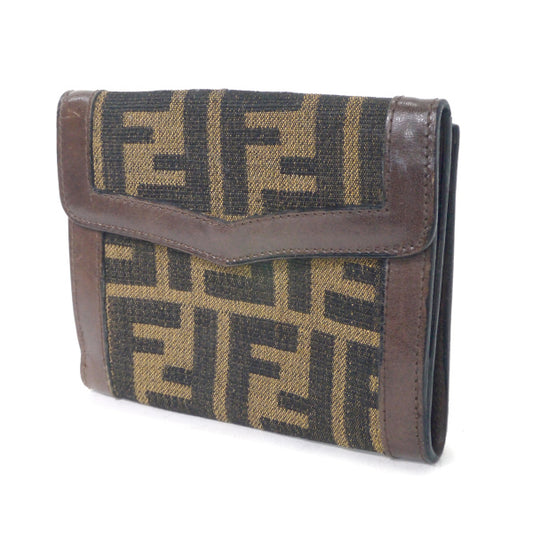 FENDI　ズッカ柄ビット留め具折財布（茶）