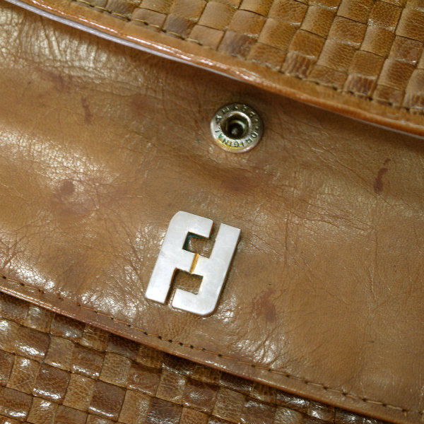 OLD Fendi トリプルフラップ 編み込みレザーショルダー（茶）