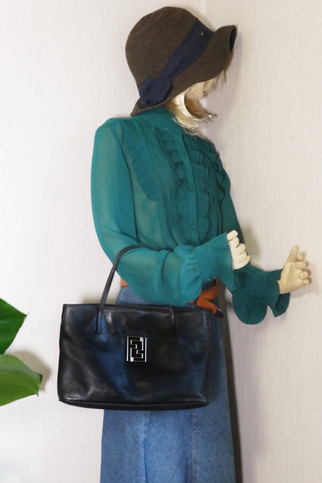 Fendi　ダブルF　総皮ハンドバッグ（黒）
