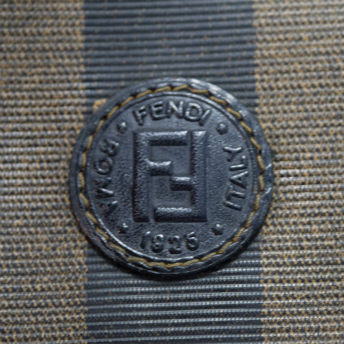 Fendi　ペカン柄ワンショルダーリュック