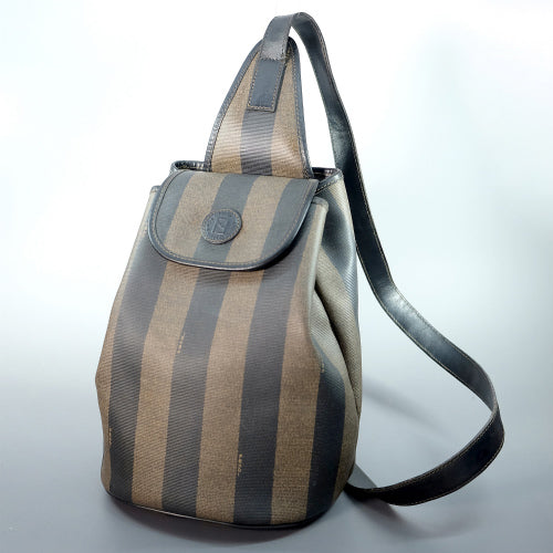 Fendi　ペカン柄ワンショルダーリュック