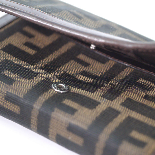 Fendi ズッカ柄 コンパクト折り財布(茶)