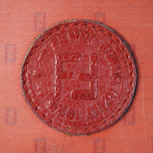 Fendi ズッカ柄 半円ミニポシェット（赤）