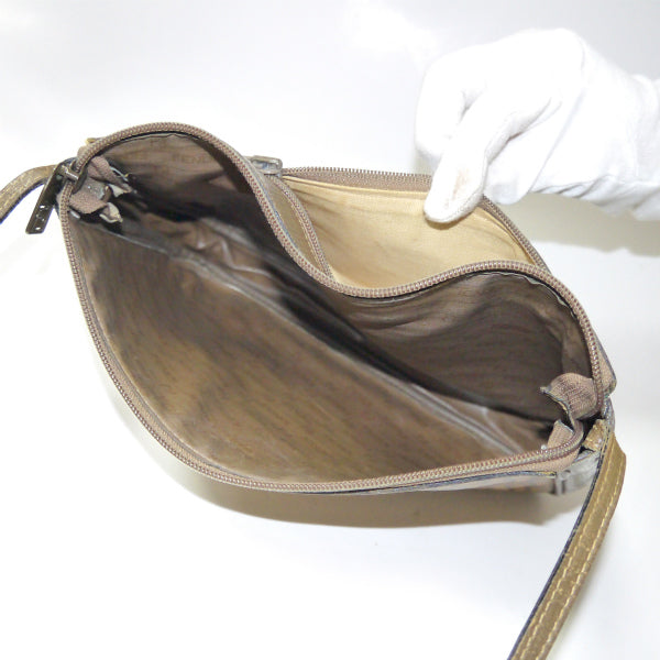 Fendi ズッキーノ柄 斜めがけショルダー（茶）