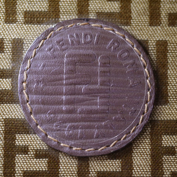 Fendi ズッキーノ柄 フリンジ付ミニポシェット（茶）
