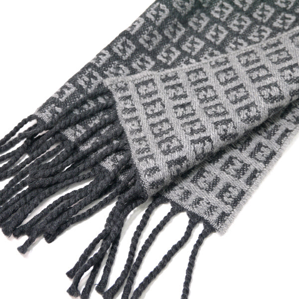 Fendi ズッキーノ柄リバーシブルマフラー （グレー系）