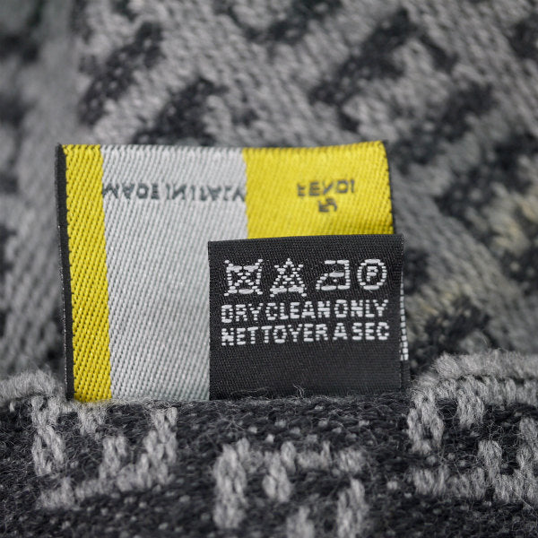 Fendi ズッキーノ柄リバーシブルマフラー （グレー系）