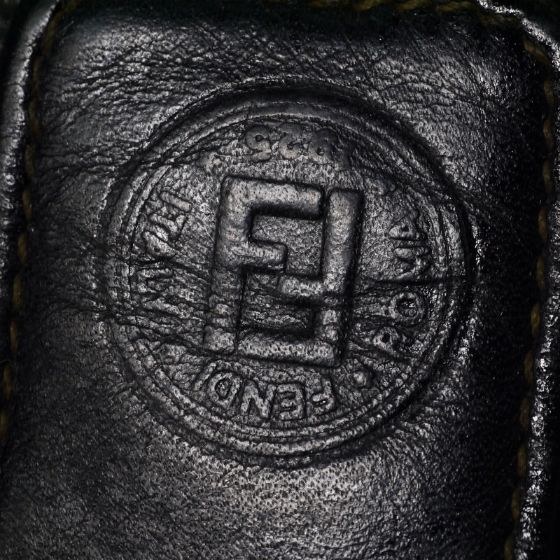 Fendi ペカン柄ラウンド折財布（黒系）