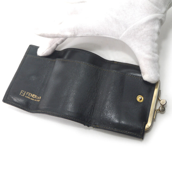 FENDI　ズッカ柄がま口ミニ折財布（黒）