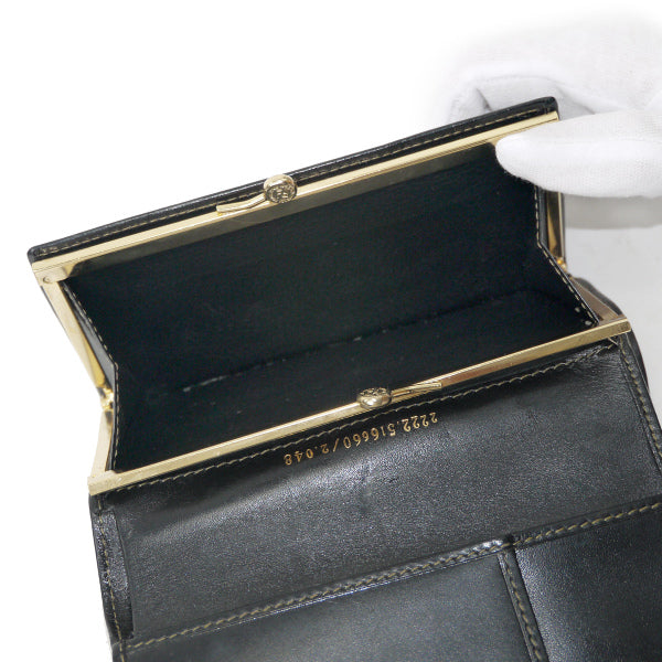 Fendi　ペカン柄がま口 ミドル財布（黒）