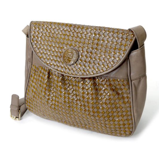 OLD Fendi 半円フラップ 編み込みレザーショルダー（チャコール）