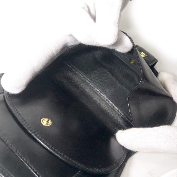 FENDI　FFロゴ ラウンドレザー折財布（黒/箱付き）