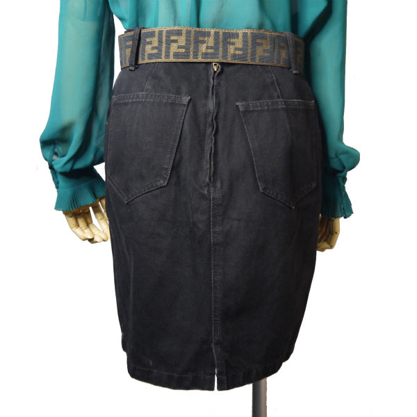 FENDI vintageズッカ柄スカート（黒）