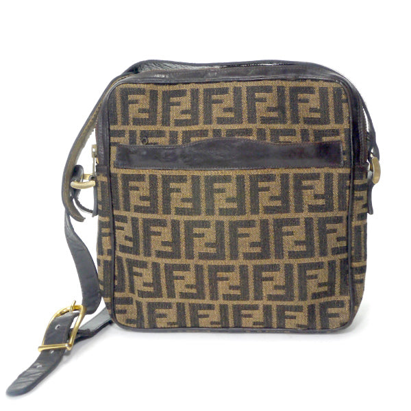 FENDI　ズッカ柄スクエアショルダー（茶）