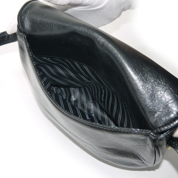 Louis Feraud 総革製半円ショルダーバッグ （黒）