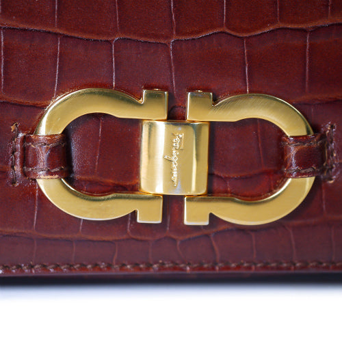 Salvatore Ferragamo　ガンチーニ　クロコ型押しショルダー（茶）