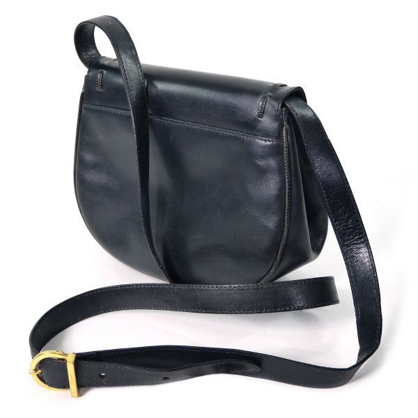 Salvatore Ferragamo  Varaリボン半円レザーポシェット（黒）