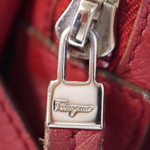 Salvatore Ferragamo　総皮トートバッグ(赤)