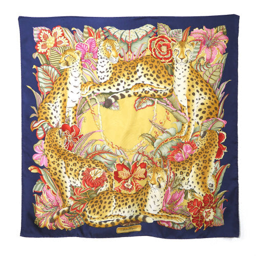 S様専用　Salvatore Ferragamo シルクスカーフ（タイガー×花）