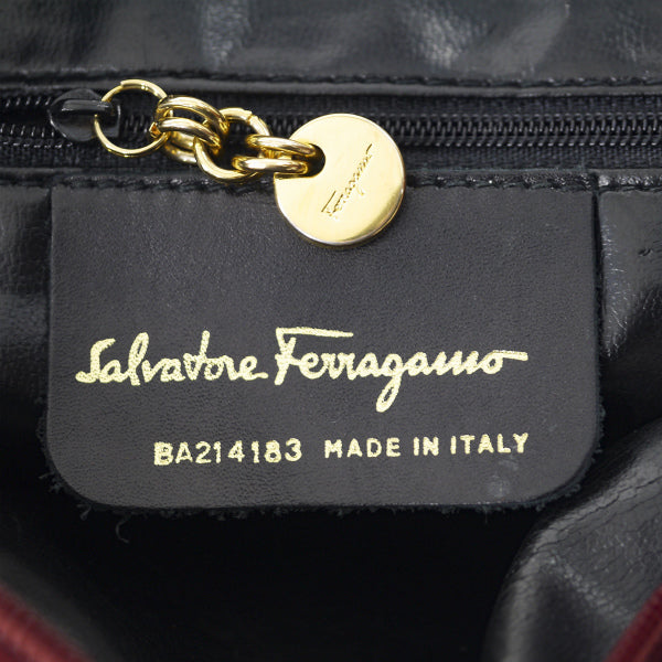 Salvatore Ferragamo  Varaリボン ポシェットバッグ（赤/ヌバック）