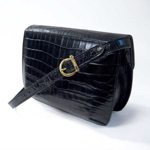 Salvatore Ferragamo　クロコ型押しバッグ（黒）