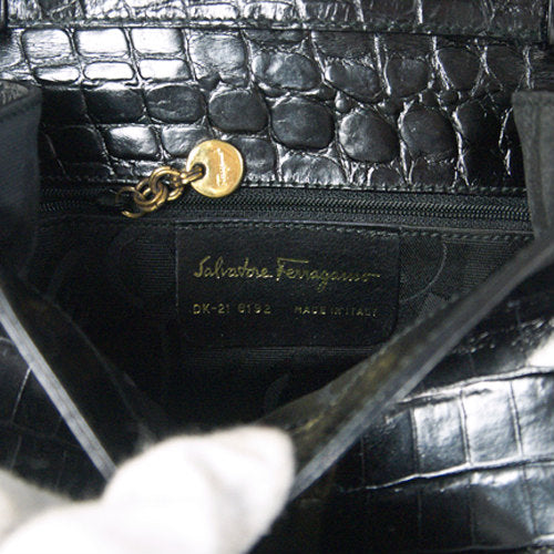 Salvatore Ferragamo　クロコ型押しバッグ（黒）