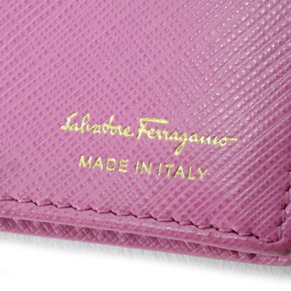 チェーンウォレット Salvatore Ferragam ヴァラ・リボンモチーフ 中古・古着通販】Salvatore Ferragamo (サルヴァトーレ フェラガモ