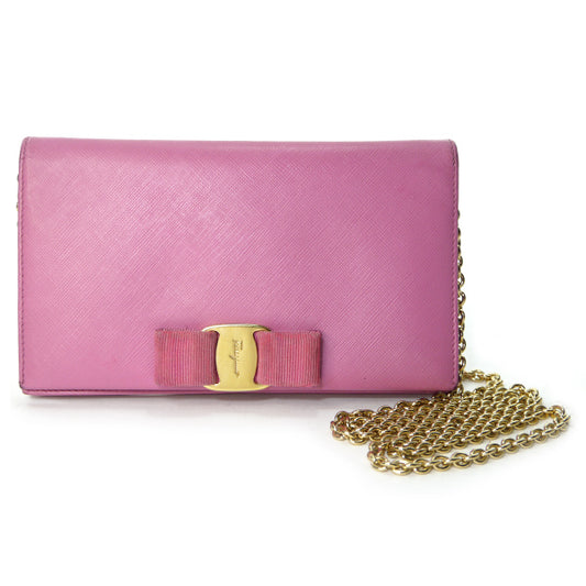 Salvatore Ferragamo  Varaリボンチェーンウォレット（ピンク）