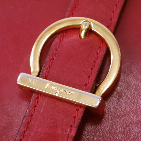 Salvatore Ferragamo   Varaリボン定番ショルダーバッグ（赤）