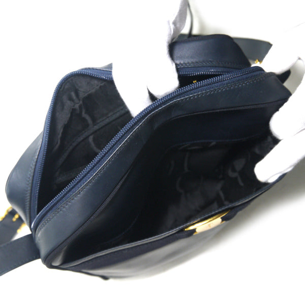 Salvatore Ferragamo   Varaリボン ポシェットバッグ（濃紺）