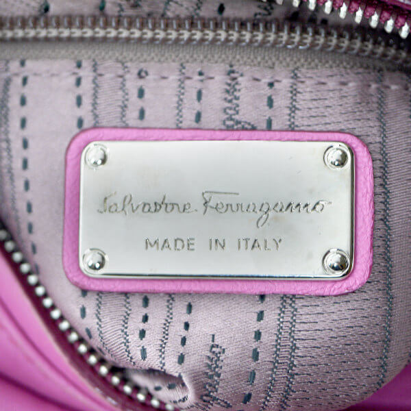 Salvatore Ferragamo  Varaリボン2WAYレザーバッグ（ピンク）