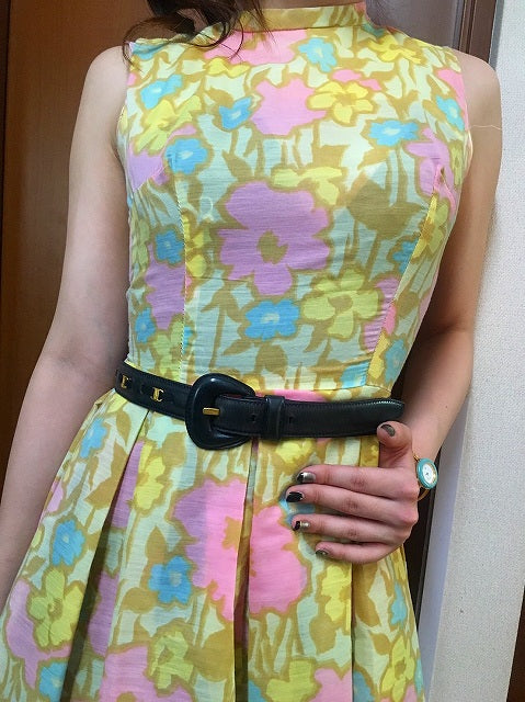 Salvatore Ferragamo Vara リボンベルト（紺）