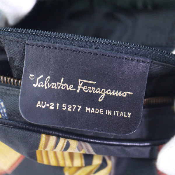 Salvatore Ferragamo パンプス・蝶・花柄ショルダー(黒)
